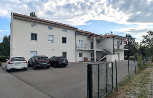 Občinska uprava Železniška 1