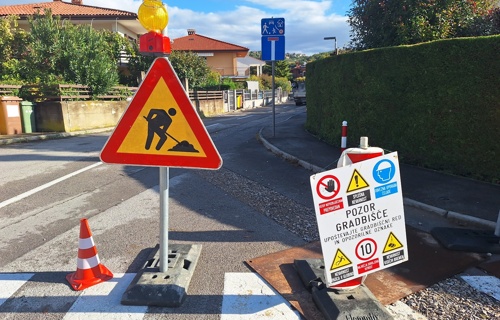 Gradbena dela Tomažičeva