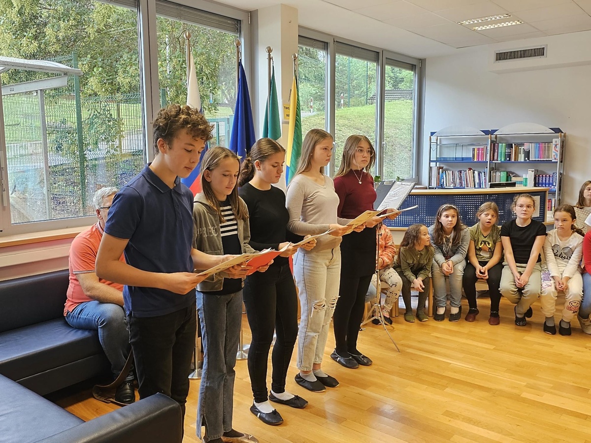 Komemoracija_učenci