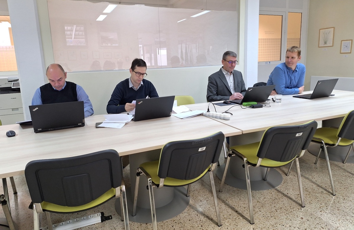 Odpiranje ponudb razpis lokali prvič