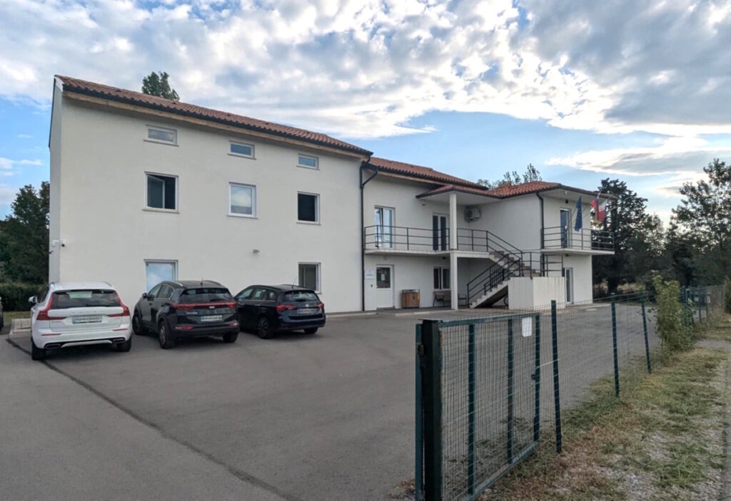 Občinska uprava Železniška 1