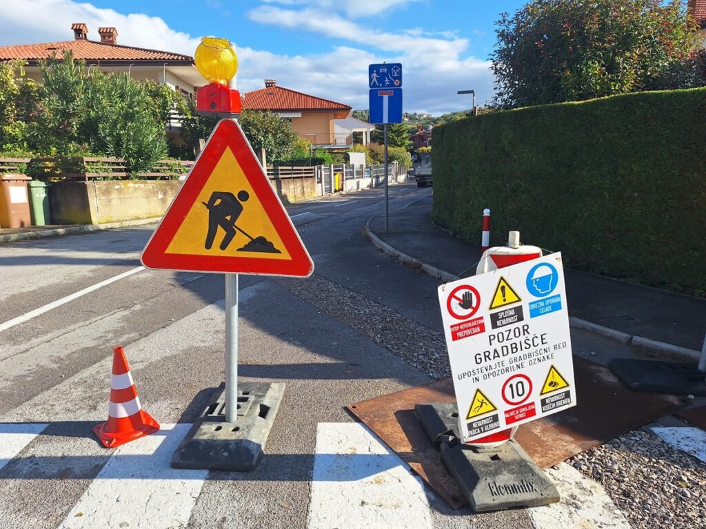 Gradbena dela Tomažičeva