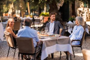 Okusi pomladi: Dnevi divjih špargljev