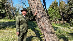 Ankarančan Milan Črnjavič je že skoraj 50 let član koprske lovske družine. (Foto: Uredništvo)