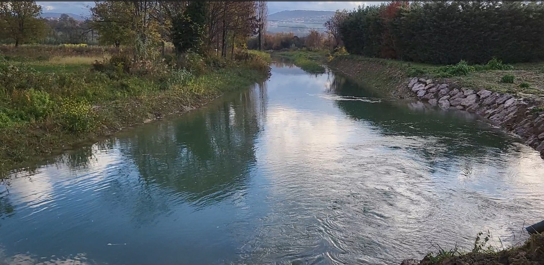 Vdor slane vode v AOK ima poguben vpliv na kmetijske površine na območju Ankaranske bonifike.