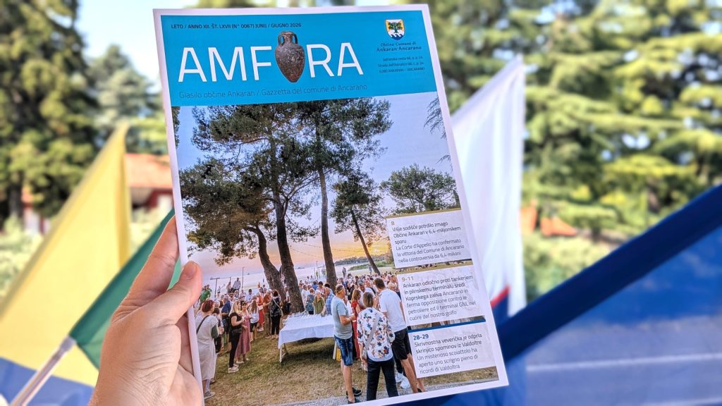 Izšla je nova Amfora!