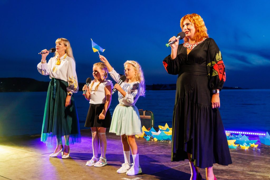 Obiskovalci so ukrajinsko kulturo spoznavali predvsem skozi glasbo in poezijo. (Foto: Tomaž Primožič/FPA)